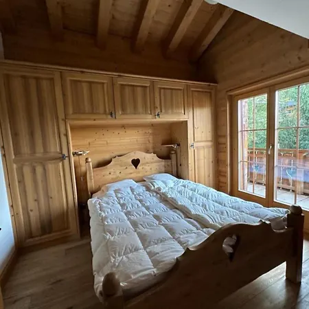 Spacious With Terrace Apartment *