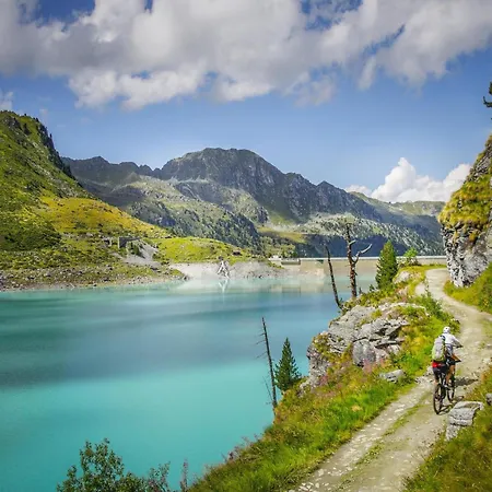 Spacious With Terrace *