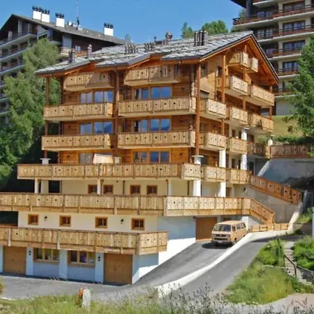 Apartment Spacious With Terrace