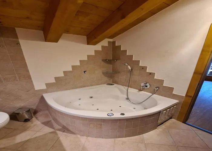Spacious With Terrace Apartment *